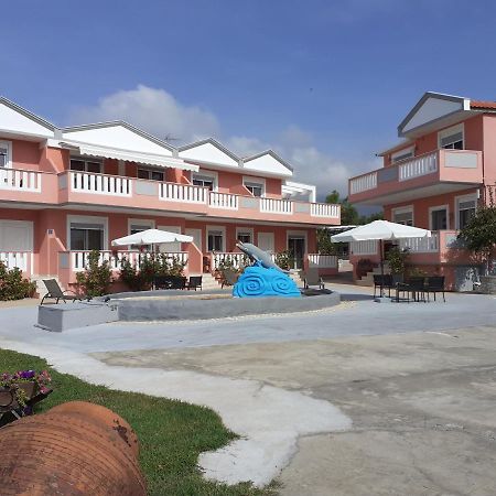 Blue Horizon Apartments&Maisonettes يميناريا المظهر الخارجي الصورة