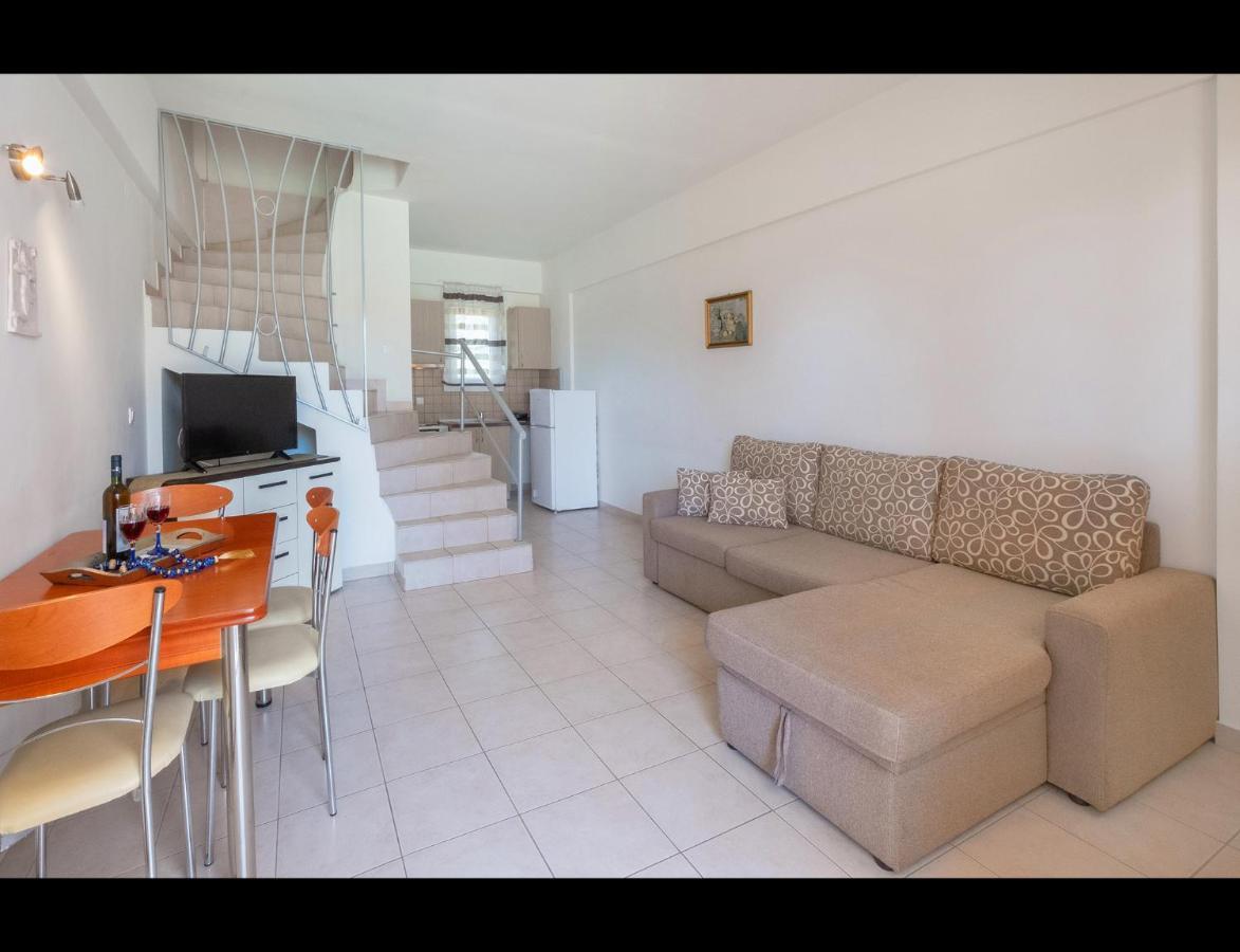 Blue Horizon Apartments&Maisonettes يميناريا المظهر الخارجي الصورة