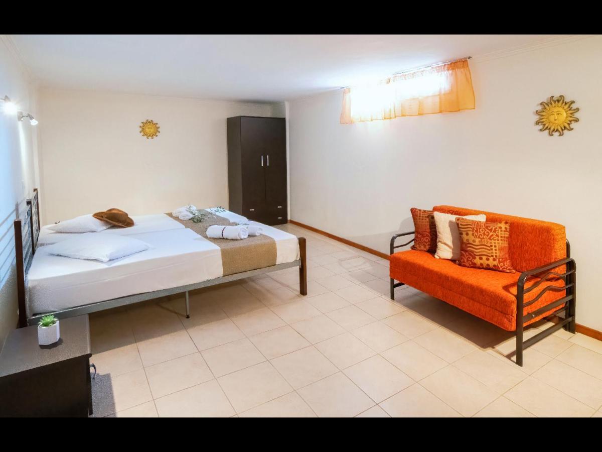 Blue Horizon Apartments&Maisonettes يميناريا المظهر الخارجي الصورة