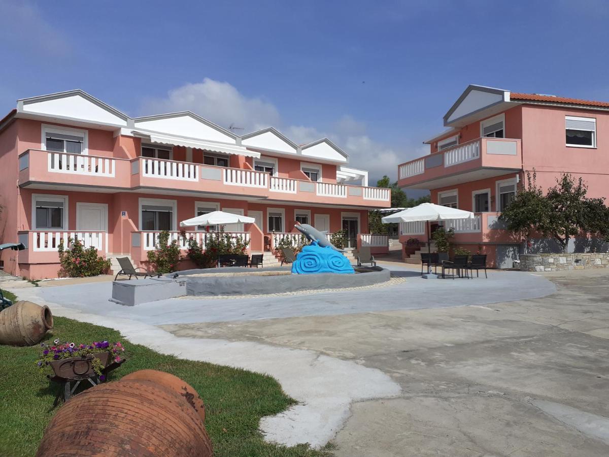 Blue Horizon Apartments&Maisonettes يميناريا المظهر الخارجي الصورة