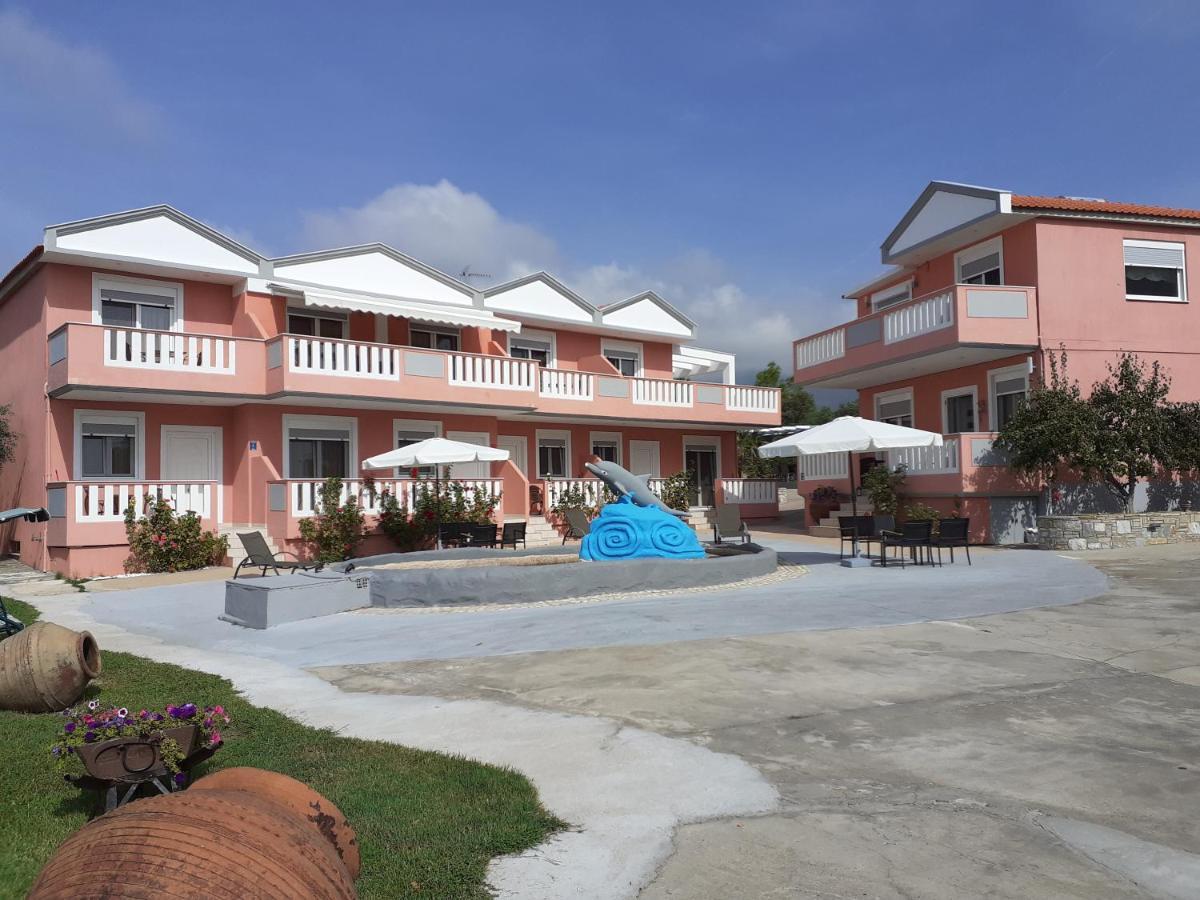 Blue Horizon Apartments&Maisonettes يميناريا المظهر الخارجي الصورة